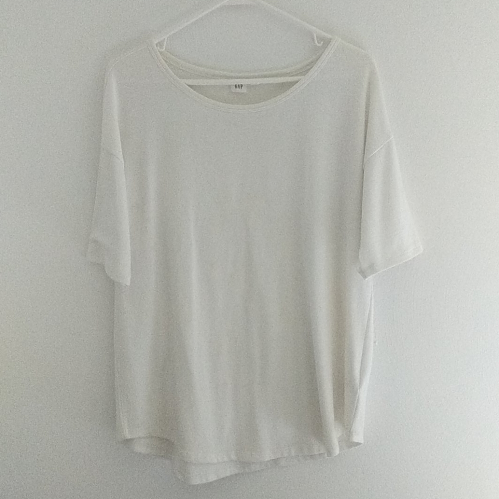 Gap top